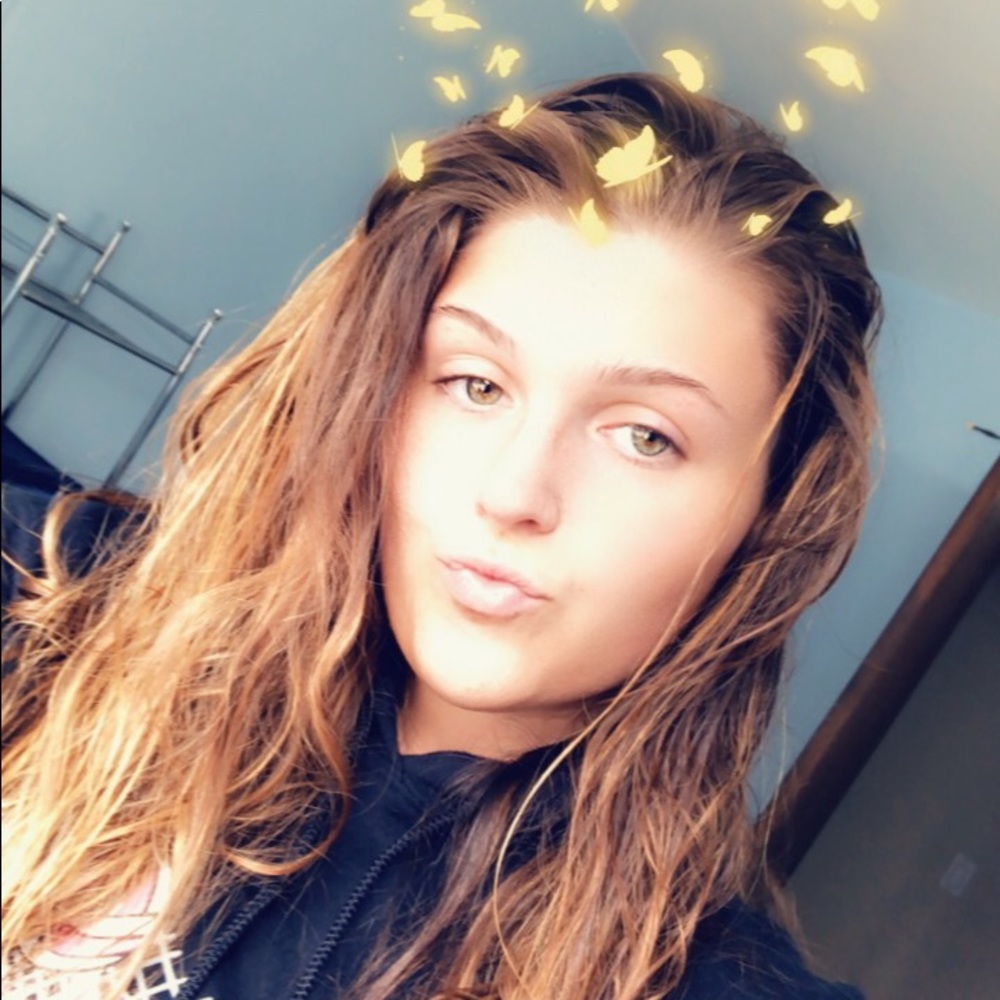 Meet your Posher, Lauren